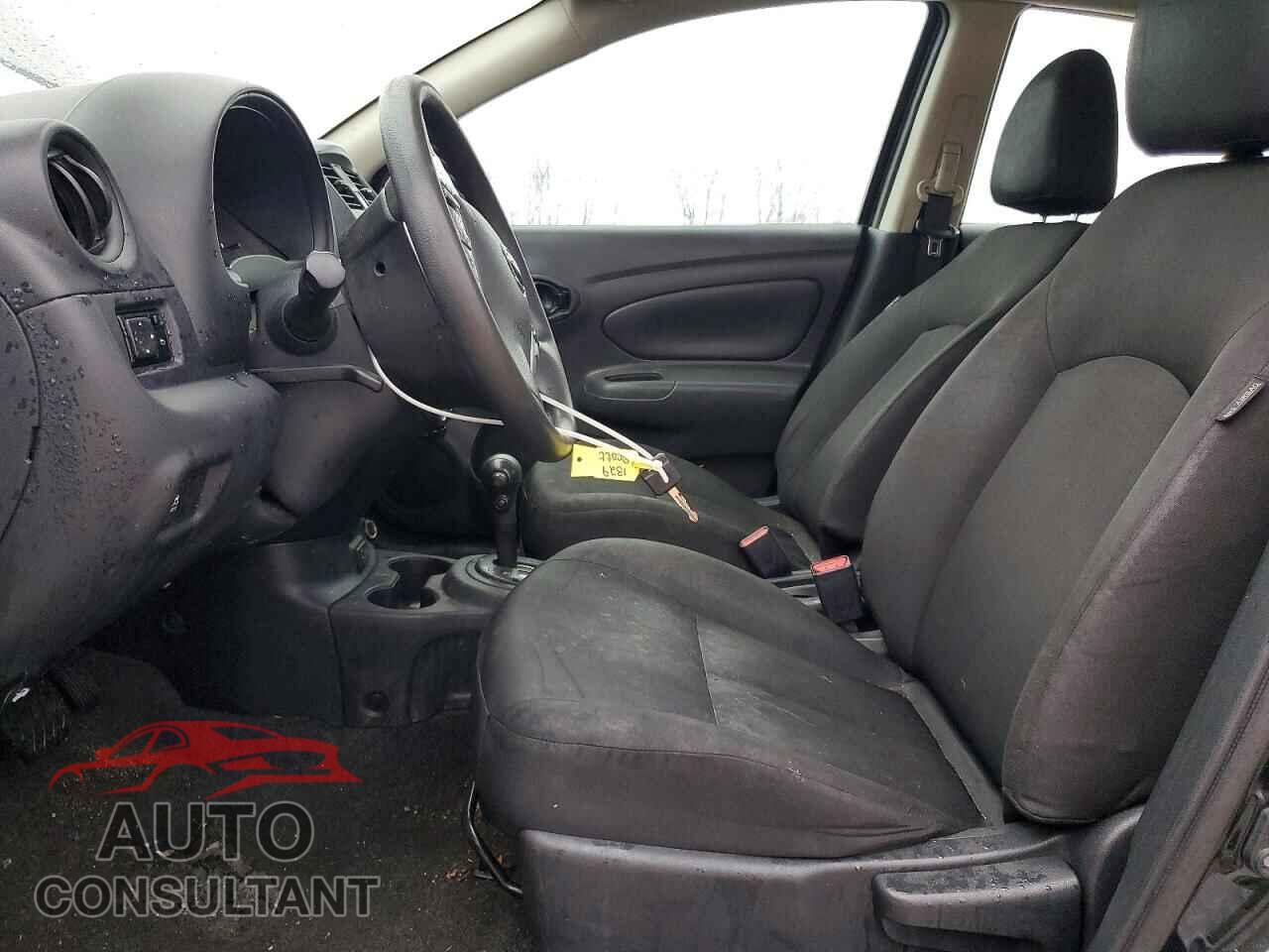 NISSAN VERSA 2019 - 3N1CN7AP3KL814509