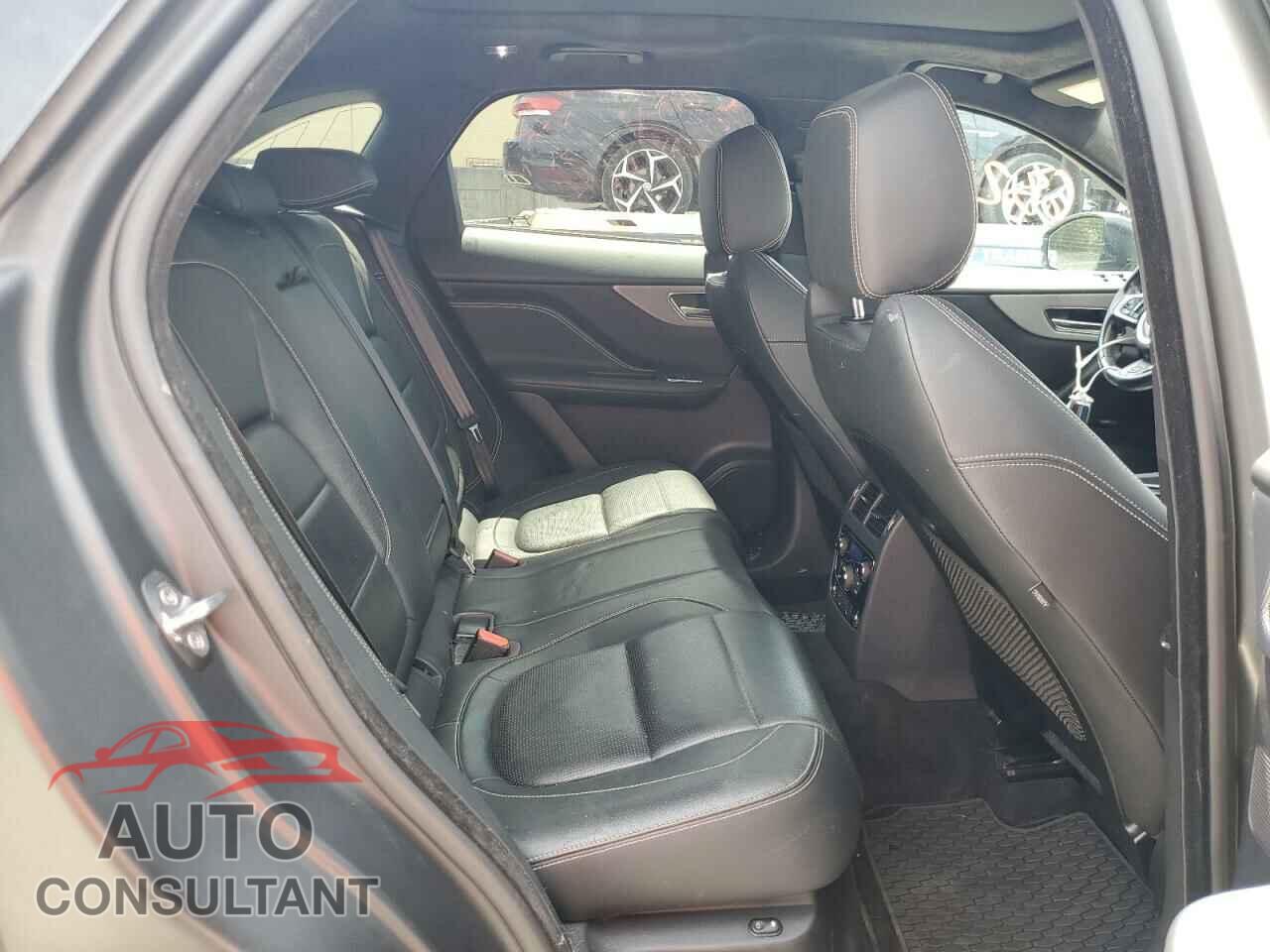 JAGUAR F-PACE 2018 - SADCM2FVXJA298265