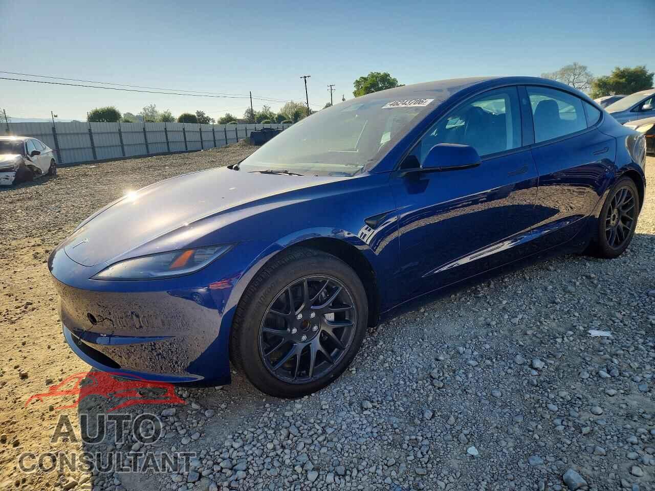 TESLA MODEL 3 2024 - 5YJ3E1EA7RF725180