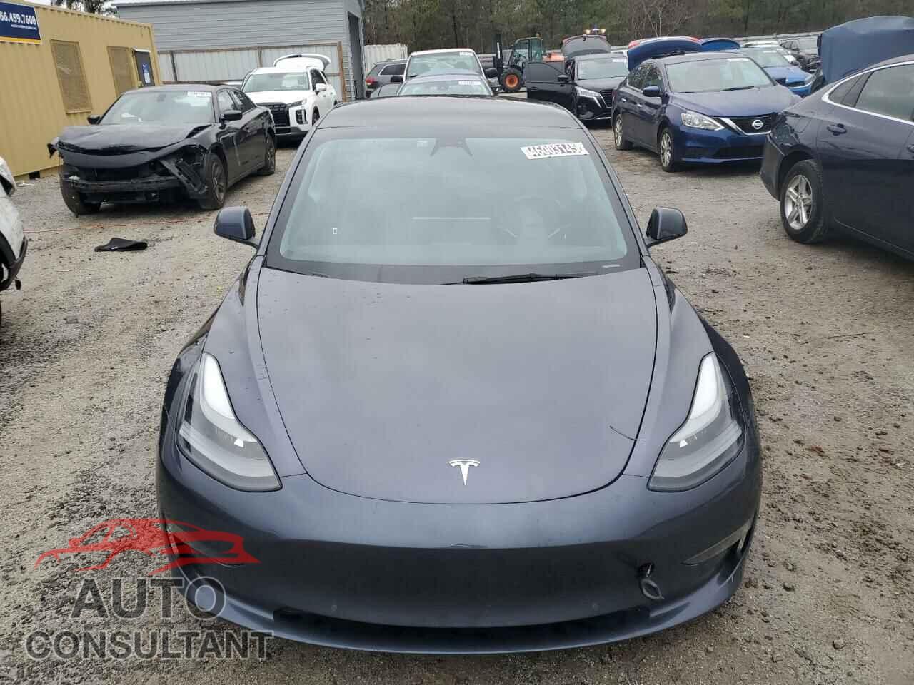 TESLA MODEL 3 2022 - 5YJ3E1EA8NF372460