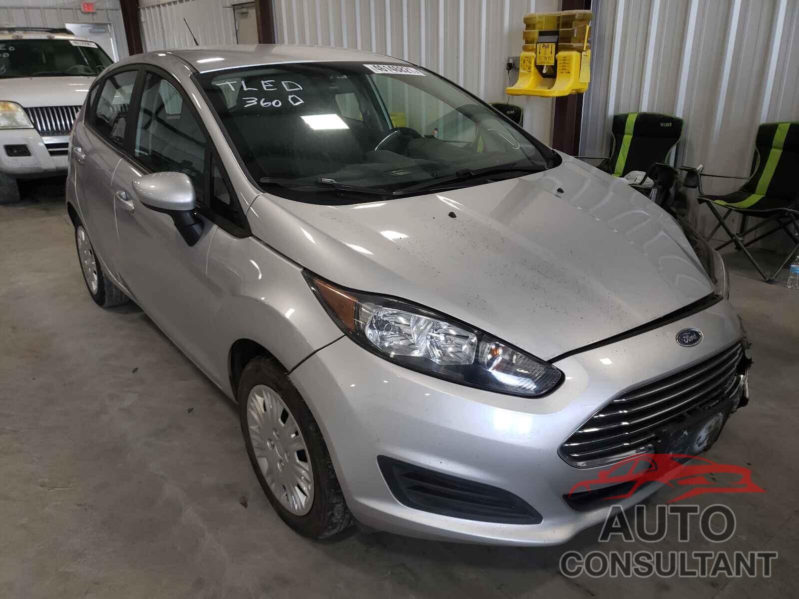 FORD FIESTA 2017 - 3FADP4TJ0HM144297