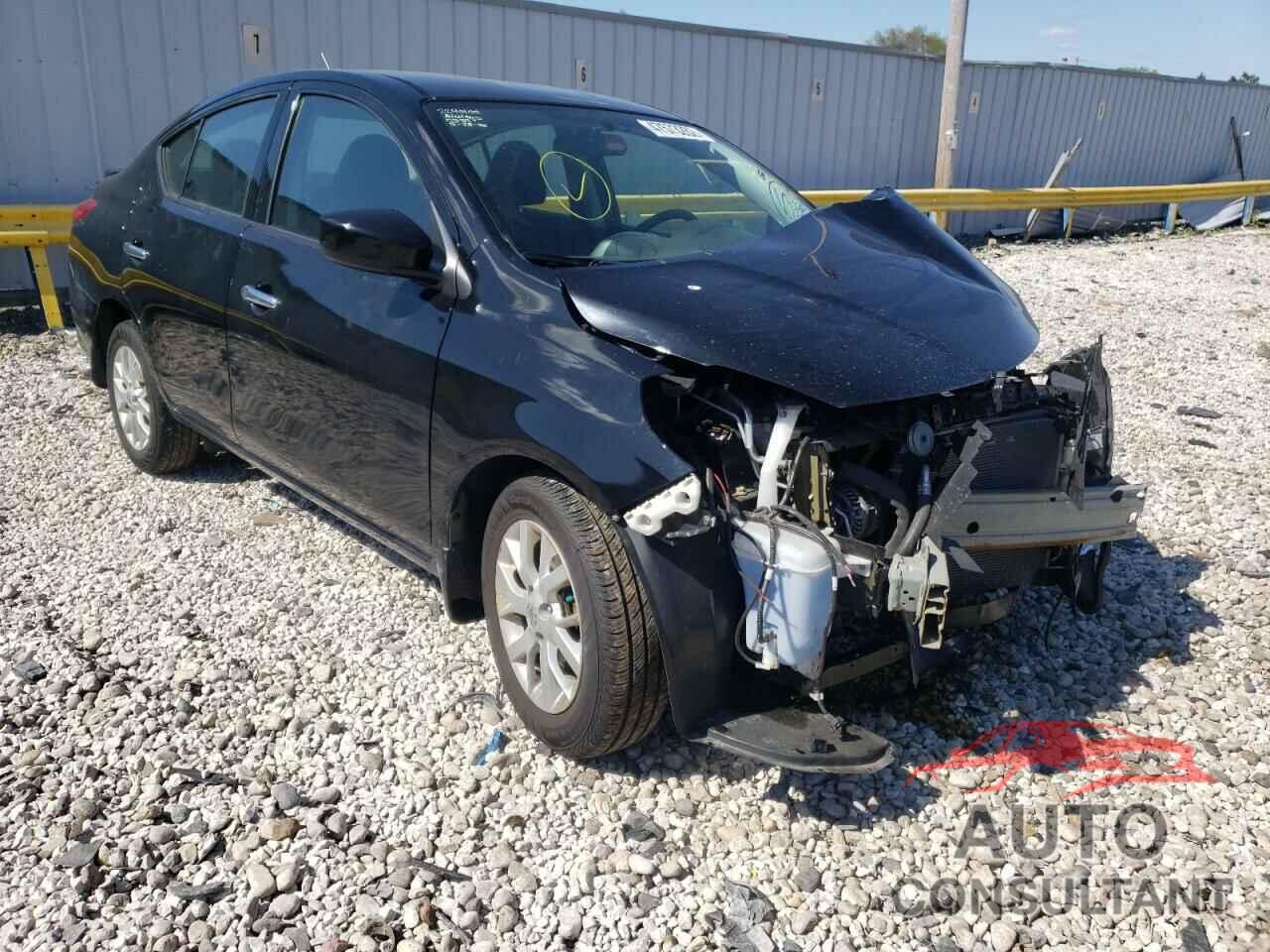 NISSAN VERSA 2018 - 3N1CN7AP7JL800286