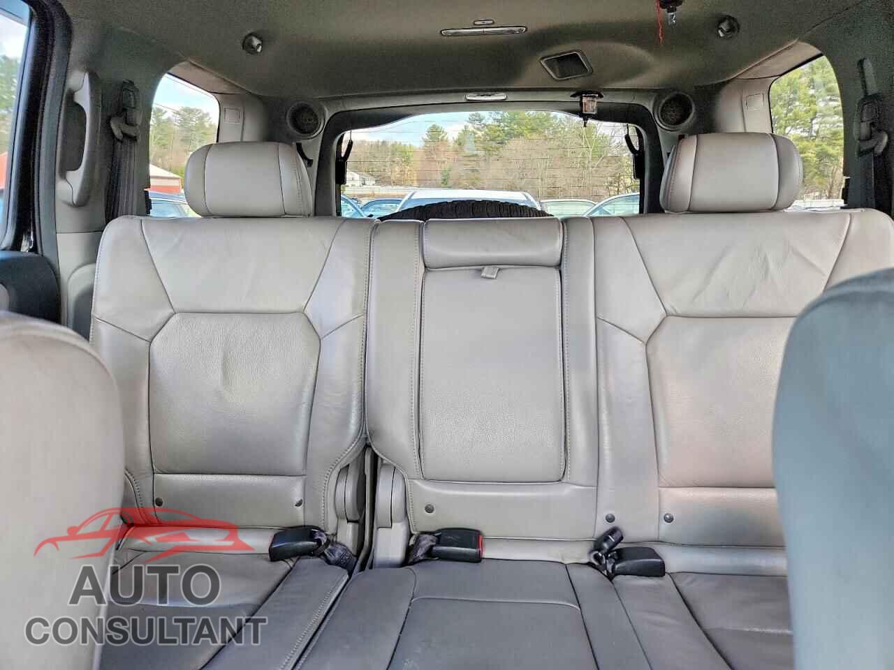 HONDA PILOT 2010 - 5FNYF4H63AB014138