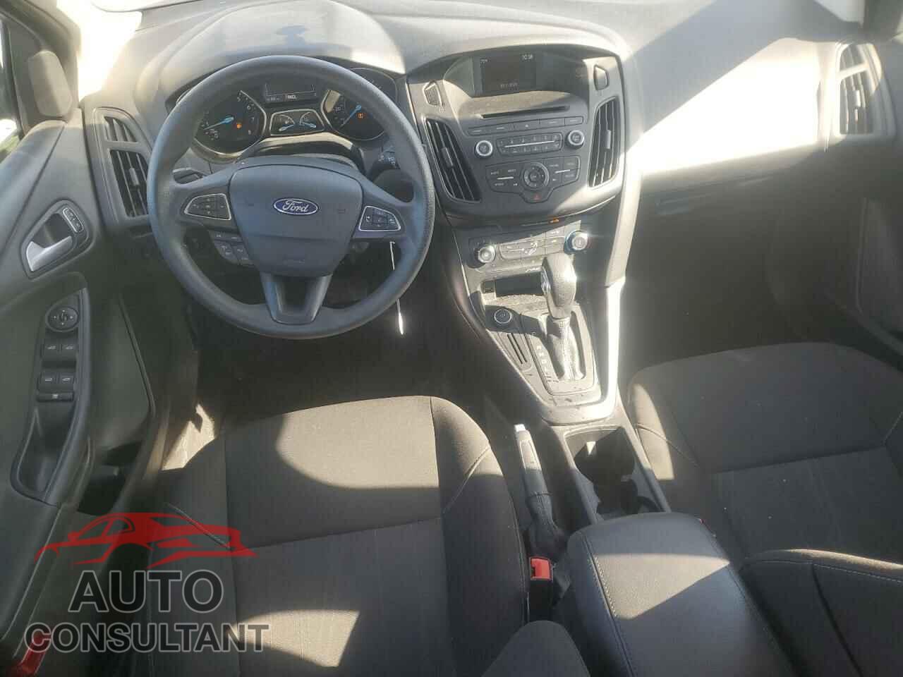 FORD FOCUS 2017 - 1FADP3F21HL309029