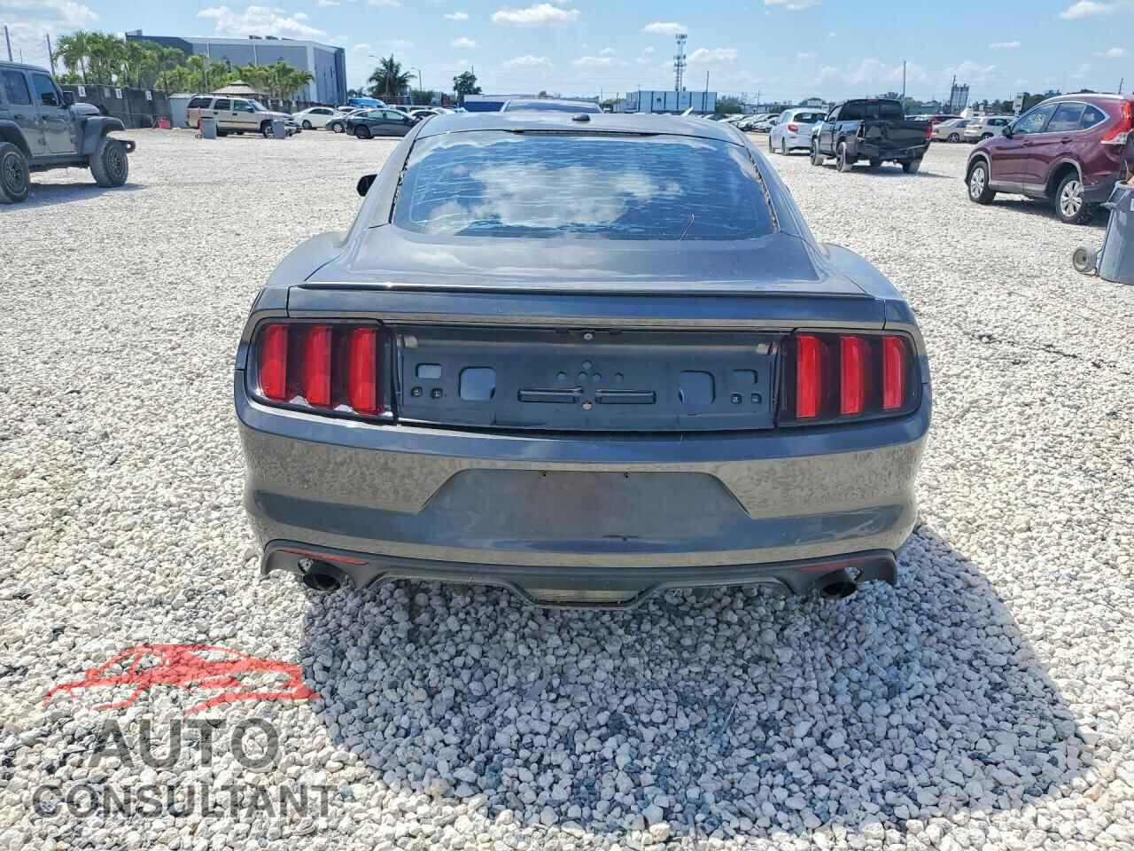 FORD MUSTANG 2015 - 1FA6P8TH2F5420026