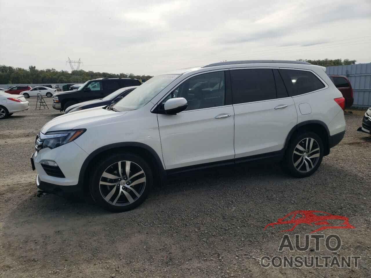 HONDA PILOT 2017 - 5FNYF6H95HB055550