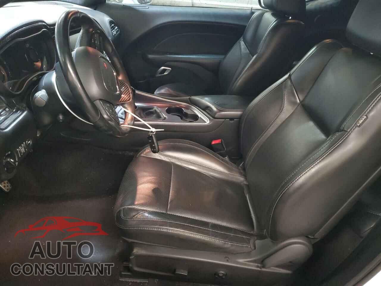 DODGE CHALLENGER 2016 - 2C3CDZBT8GH114075