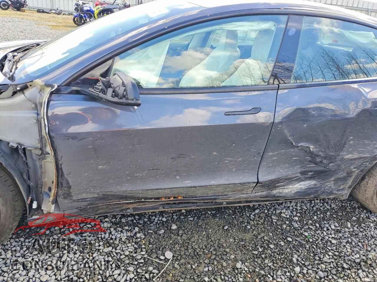 TESLA MODEL 3 2023 - 5YJ3E1EA6PF679967