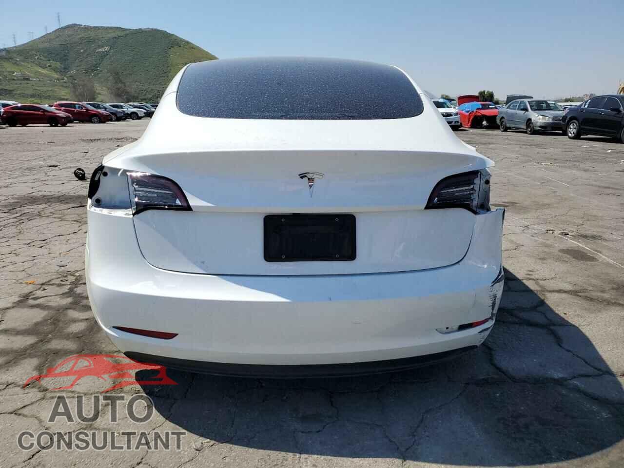 TESLA MODEL 3 2023 - 5YJ3E1EA1PF401879