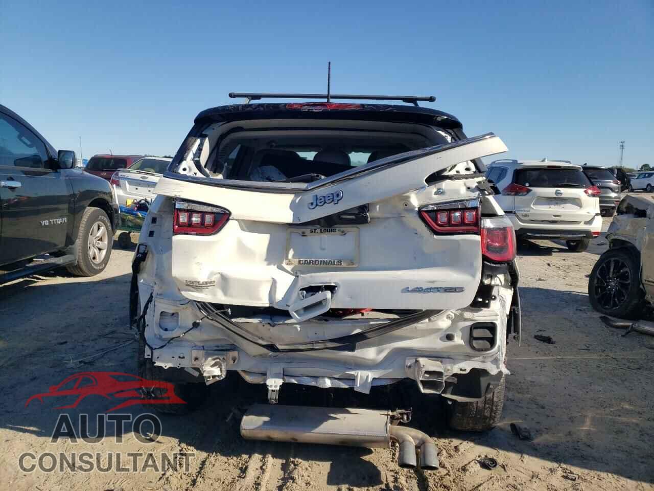 JEEP COMPASS 2019 - 3C4NJCCBXKT700096