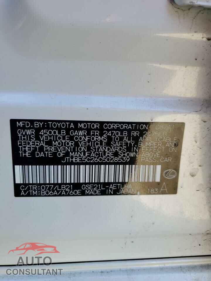 LEXUS IS 2012 - JTHBE5C26C5028539