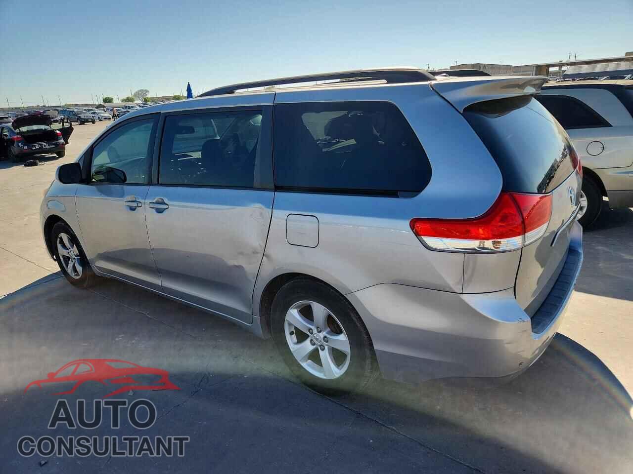 TOYOTA SIENNA 2012 - 5TDKK3DC8CS264254