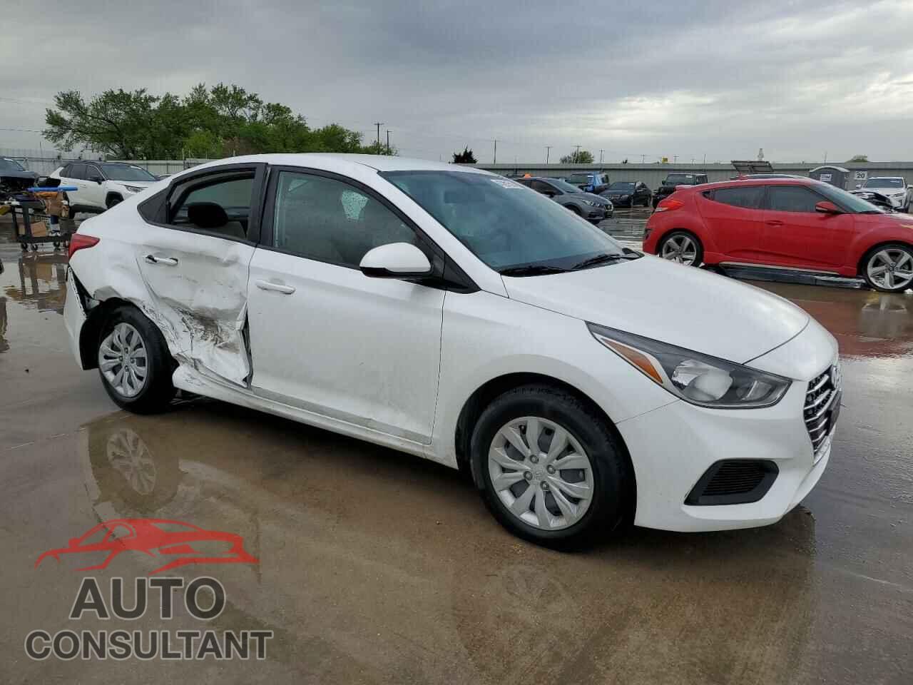HYUNDAI ACCENT 2022 - 3KPC24A67NE161090
