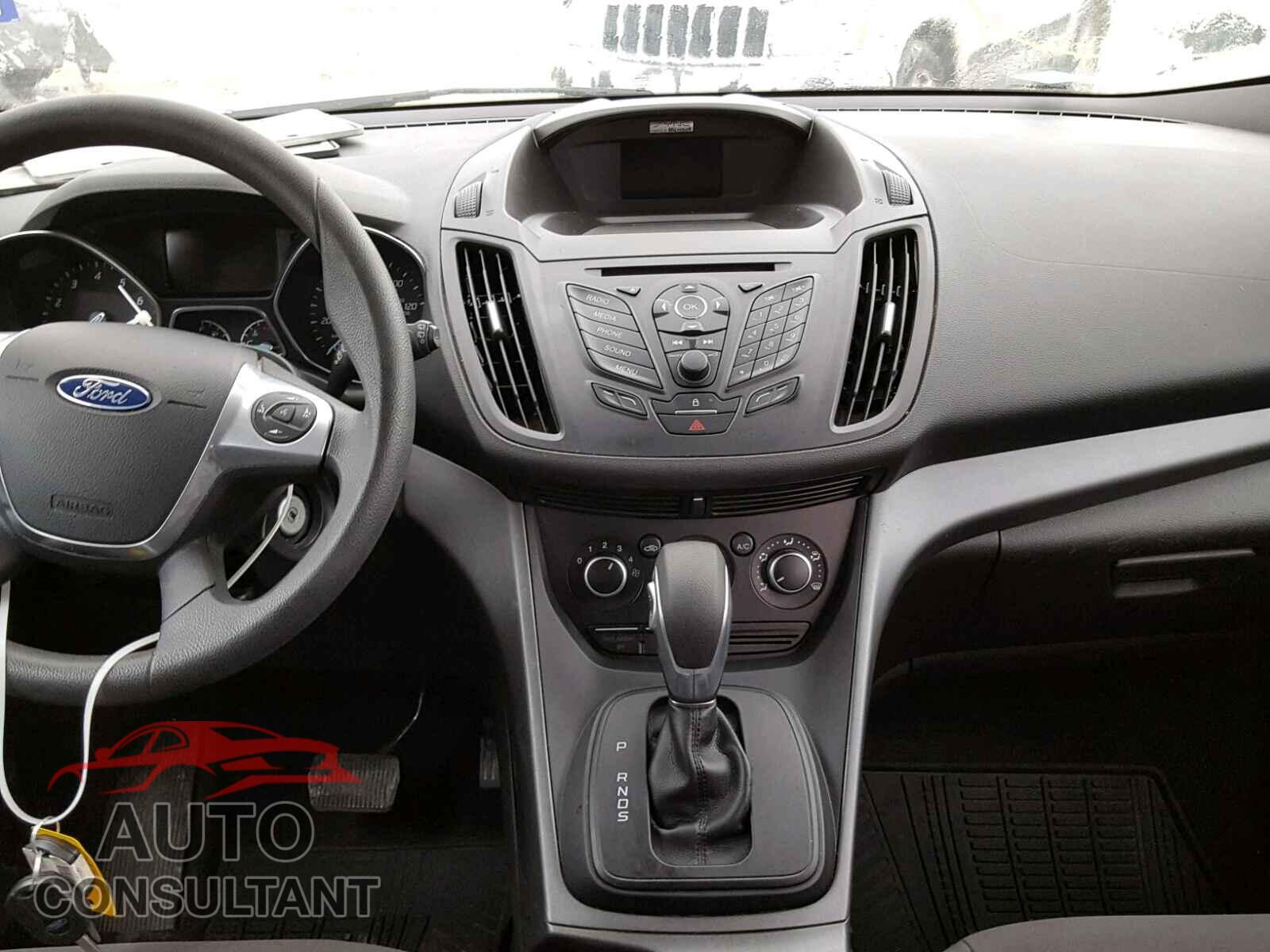 FORD ESCAPE S 2015 - 1FMCU0F76FUB37026