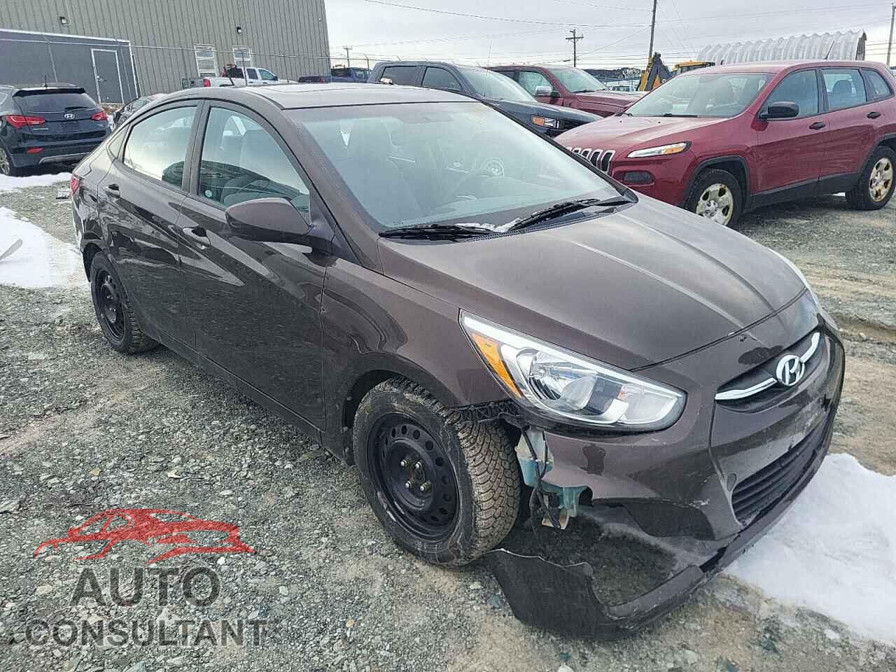 HYUNDAI ACCENT 2015 - KMHCT4AE3FU811388