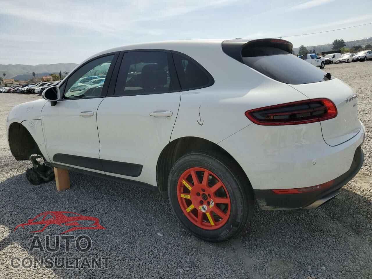 PORSCHE MACAN 2018 - WP1AA2A56JLB15675