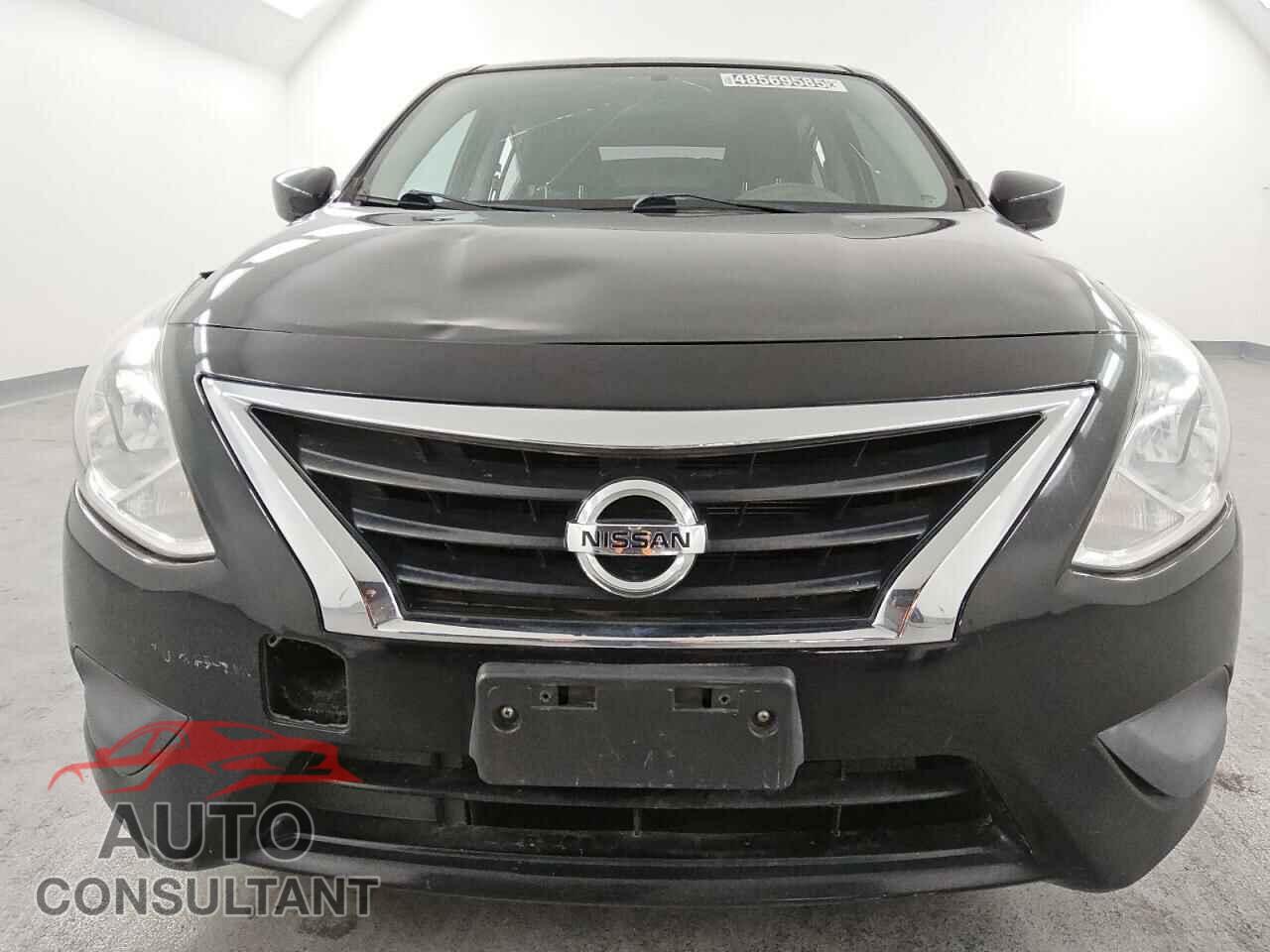 NISSAN VERSA 2019 - 3N1CN7AP3KL845596