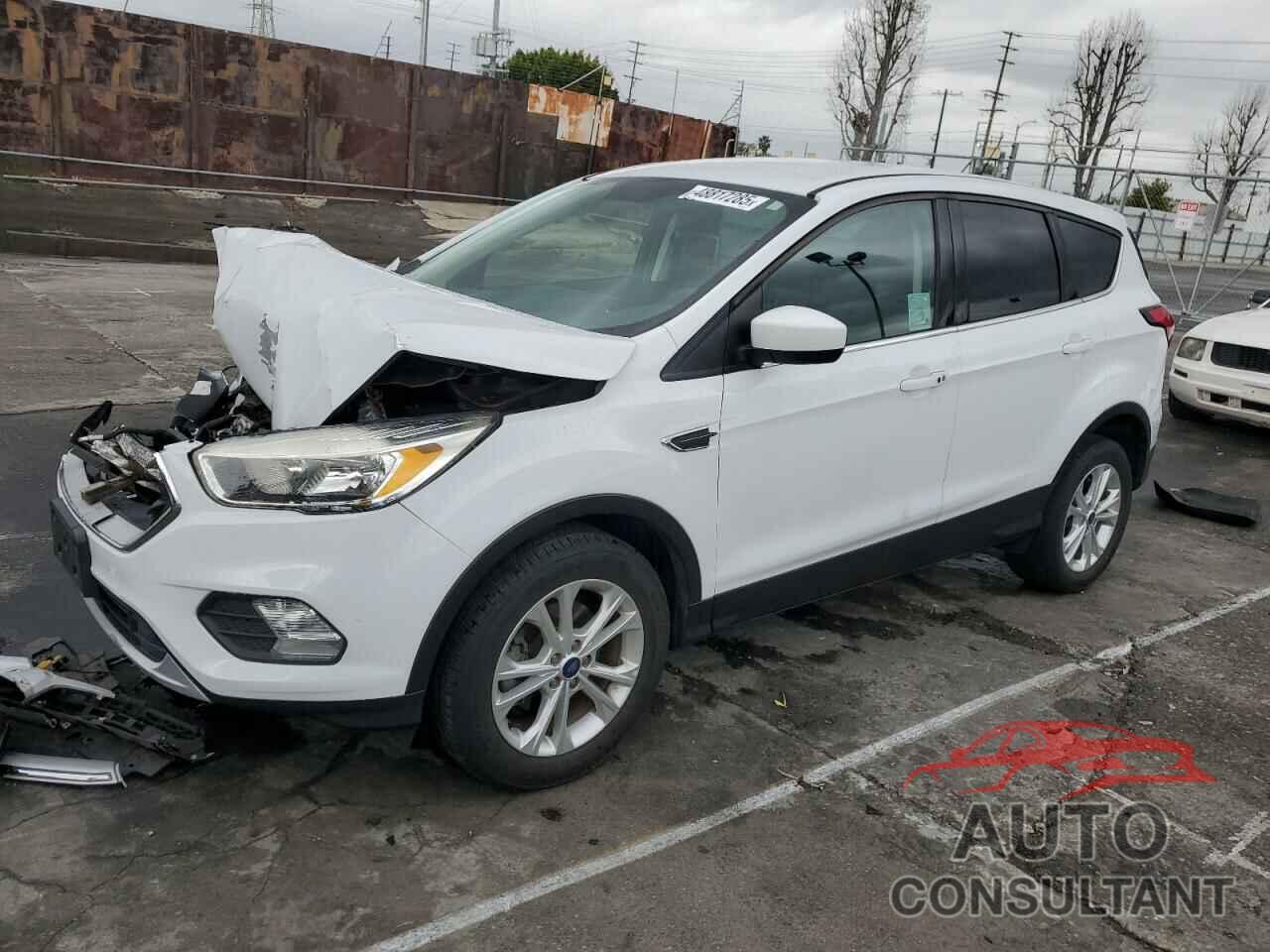 FORD ESCAPE 2019 - 1FMCU0GD5KUB04825
