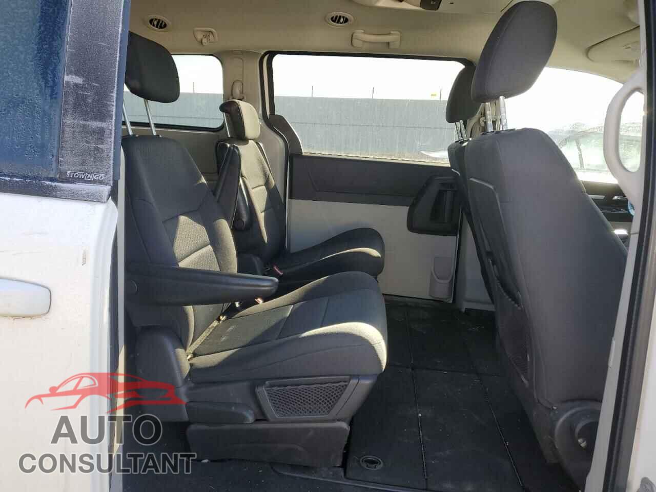 DODGE CARAVAN 2010 - 2D4RN4DX2AR123252