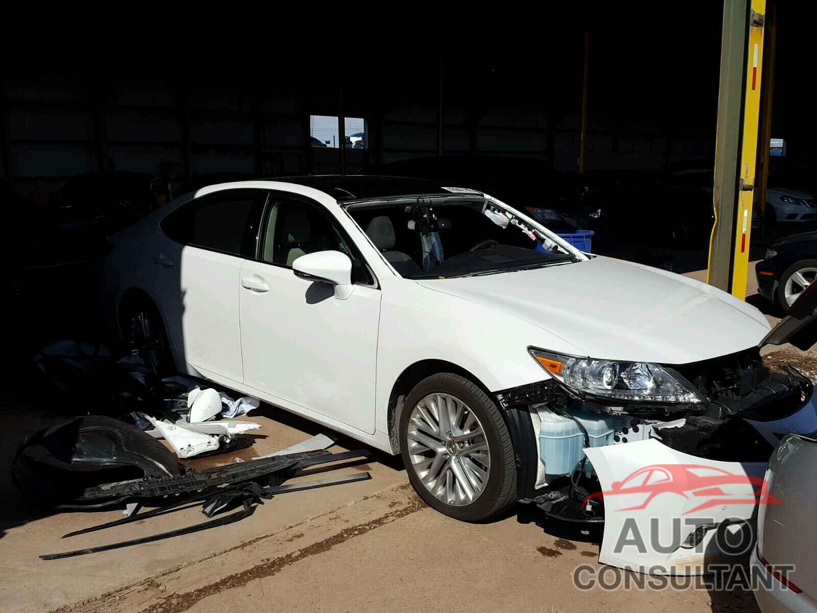 LEXUS ES350 2015 - JTHBK1GG3F2175768