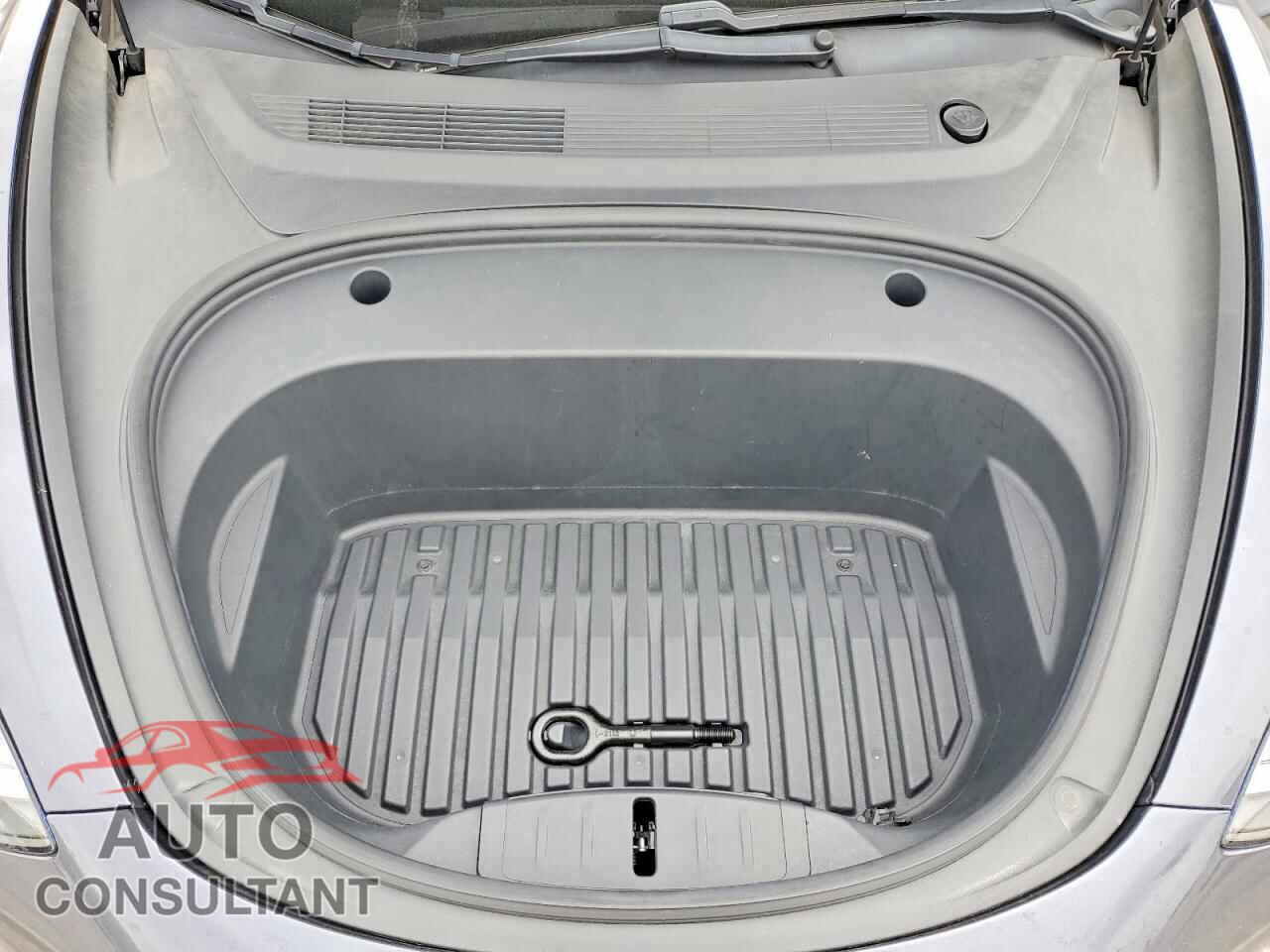 TESLA MODEL 3 2021 - 5YJ3E1EB3MF051966