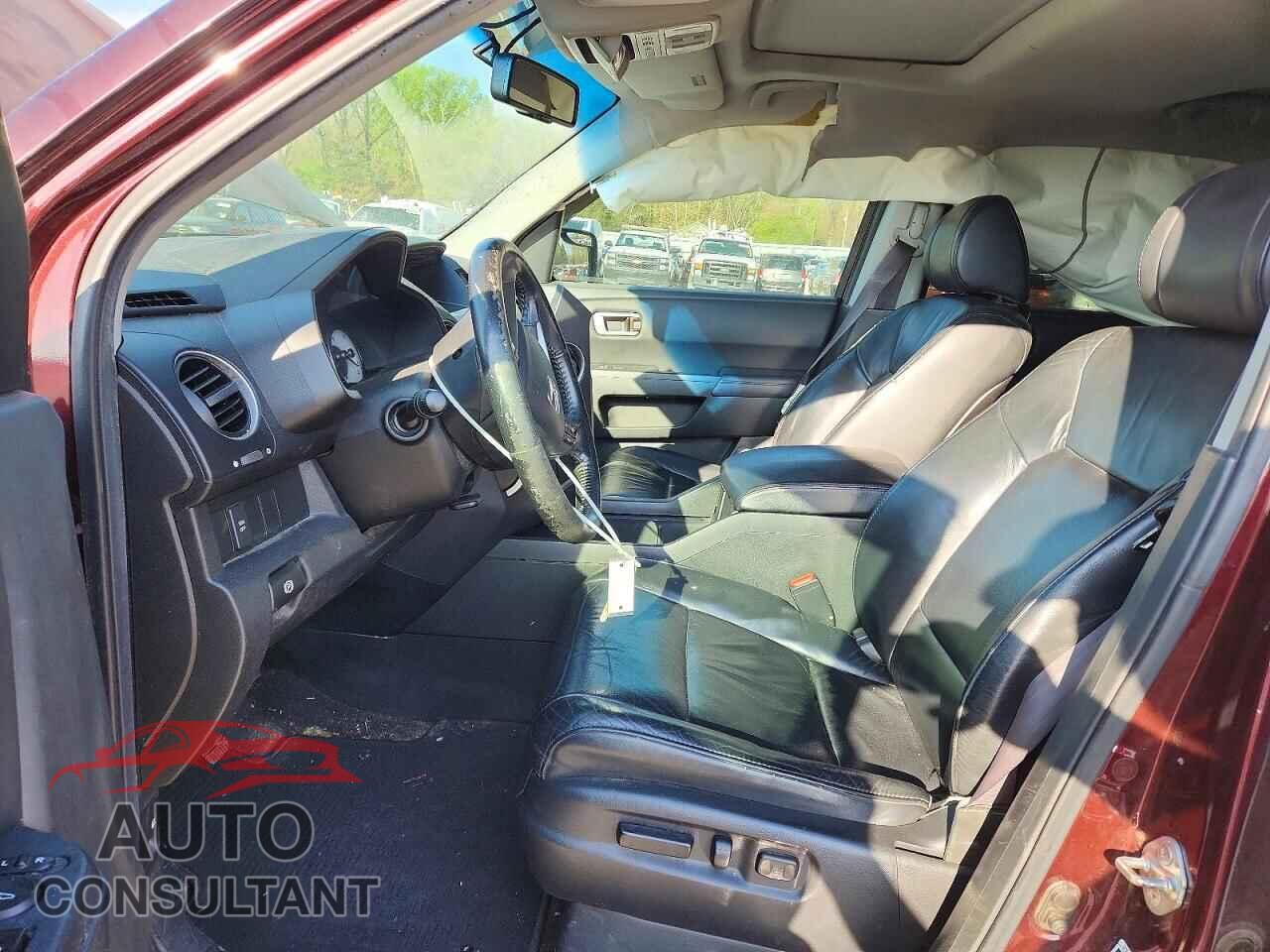 HONDA PILOT 2011 - 5FNYF3H54BB045059