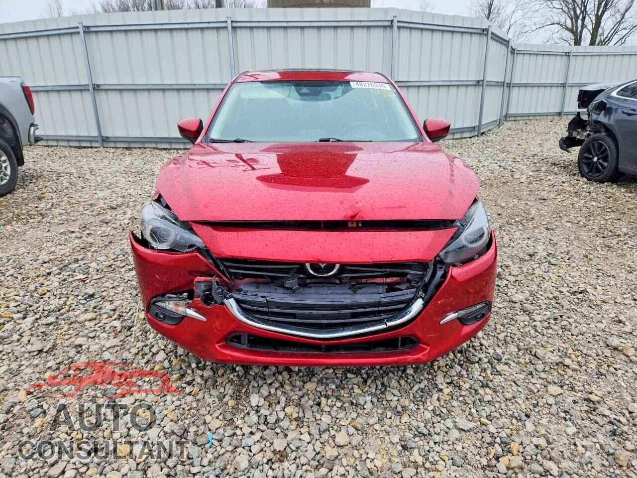MAZDA 3 2018 - 3MZBN1W35JM168357