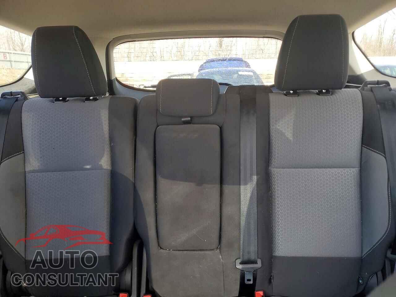 FORD ESCAPE 2018 - 1FMCU9GD8JUD28593