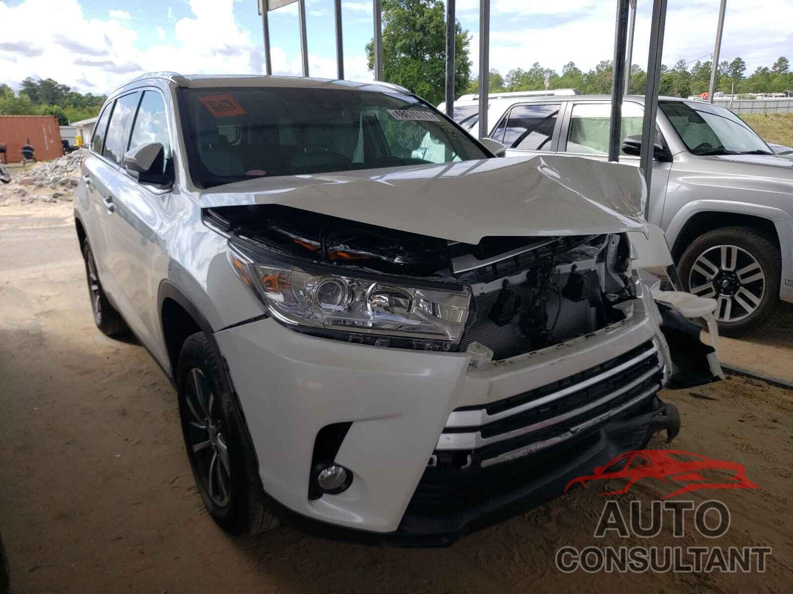 TOYOTA HIGHLANDER 2019 - 5TDKZRFH4KS366009
