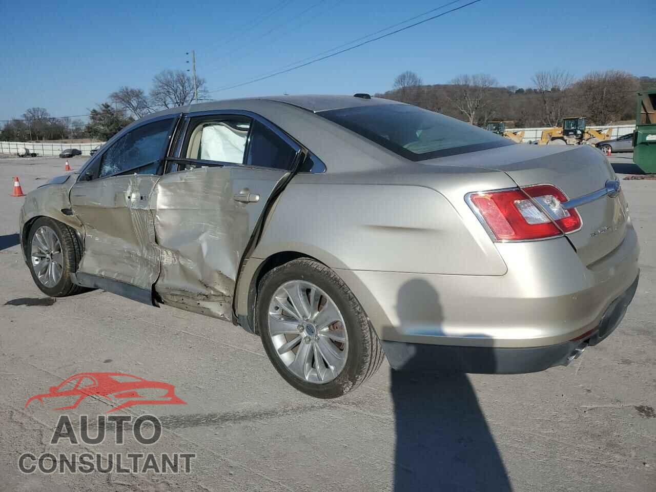 FORD TAURUS 2011 - 1FAHP2FW8BG124474