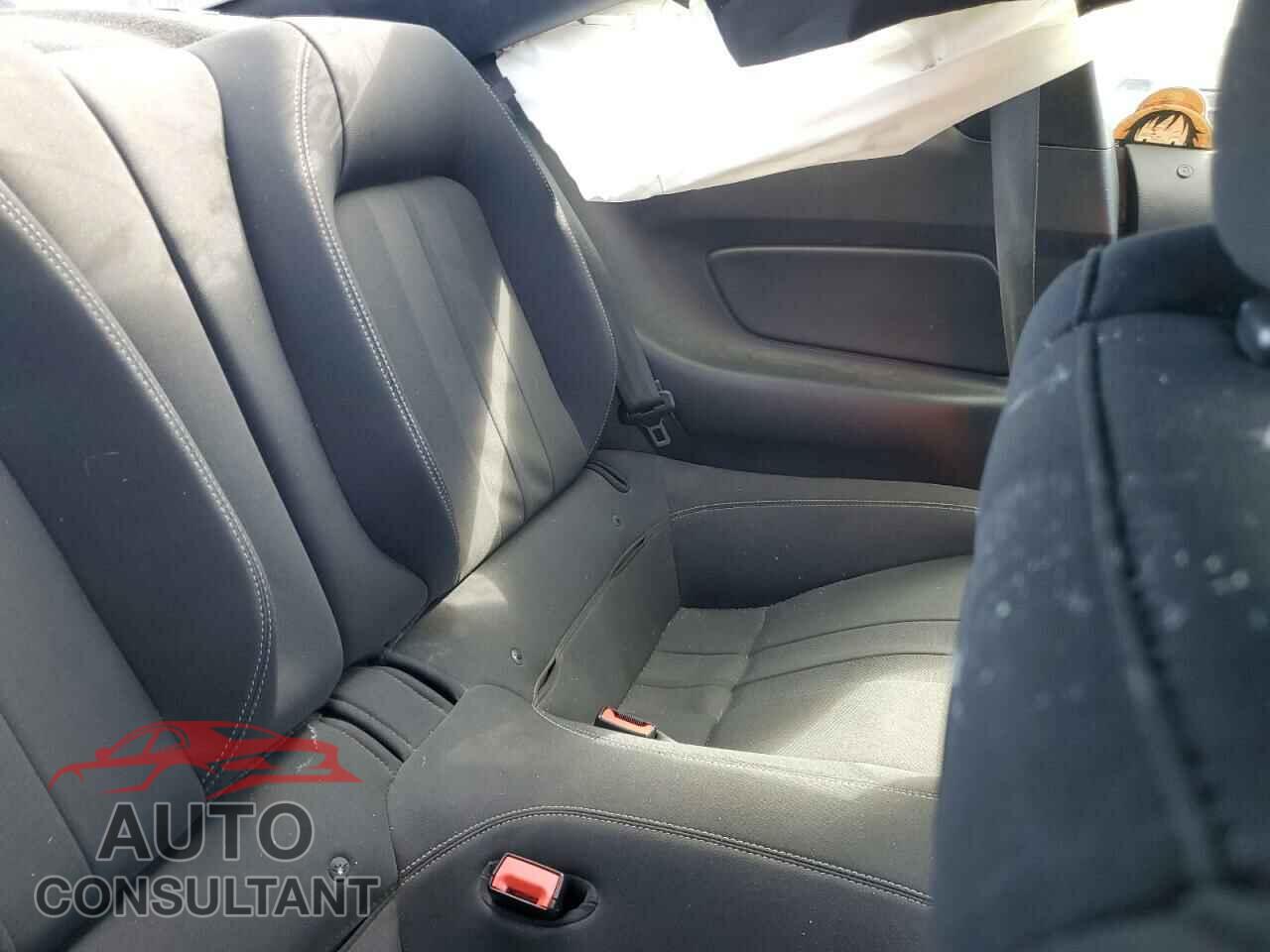 FORD MUSTANG 2019 - 1FA6P8CF4K5184455