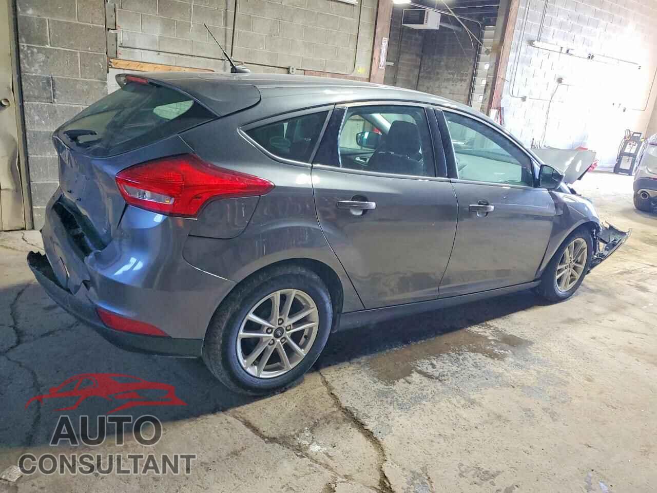 FORD FOCUS 2018 - 1FADP3K26JL332415