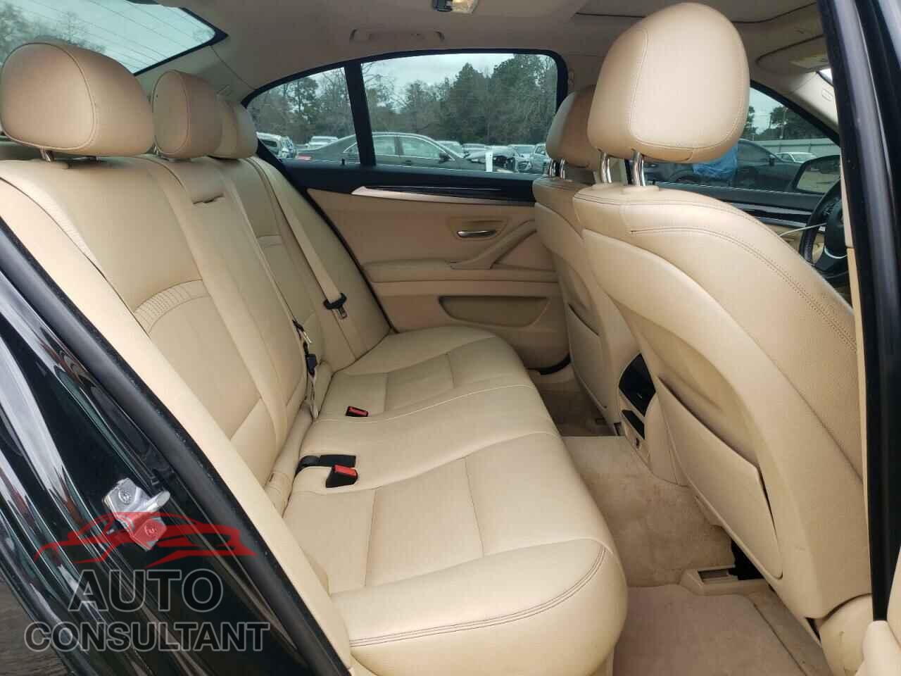 BMW 5 SERIES 2014 - WBA5A5C5XED020633