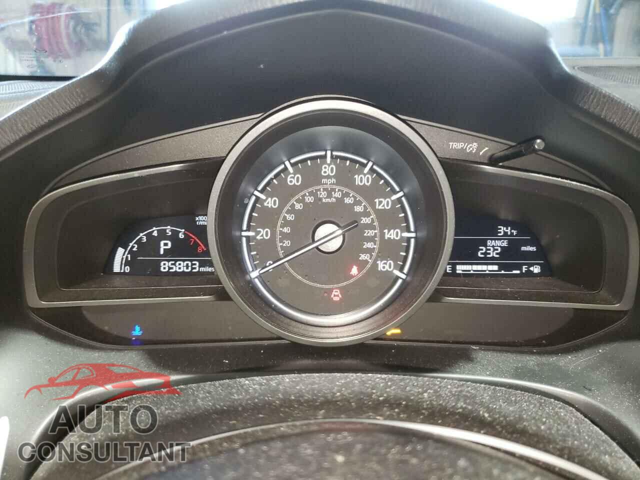 MAZDA 3 2018 - 3MZBN1V33JM162915