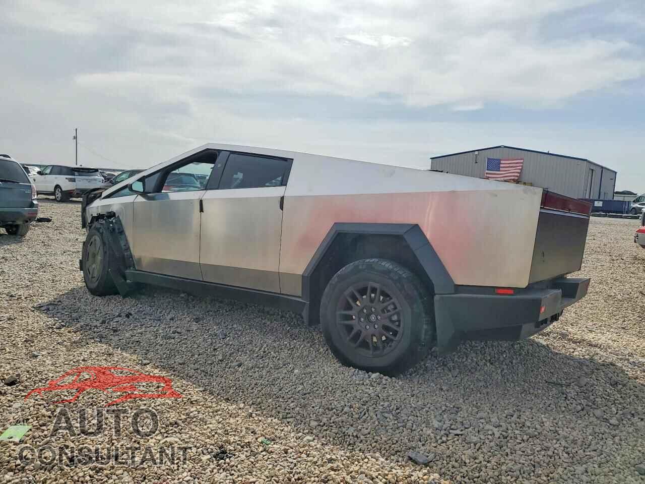 TESLA CYBERTRUCK 2025 - 7G2CEHED4SA059317