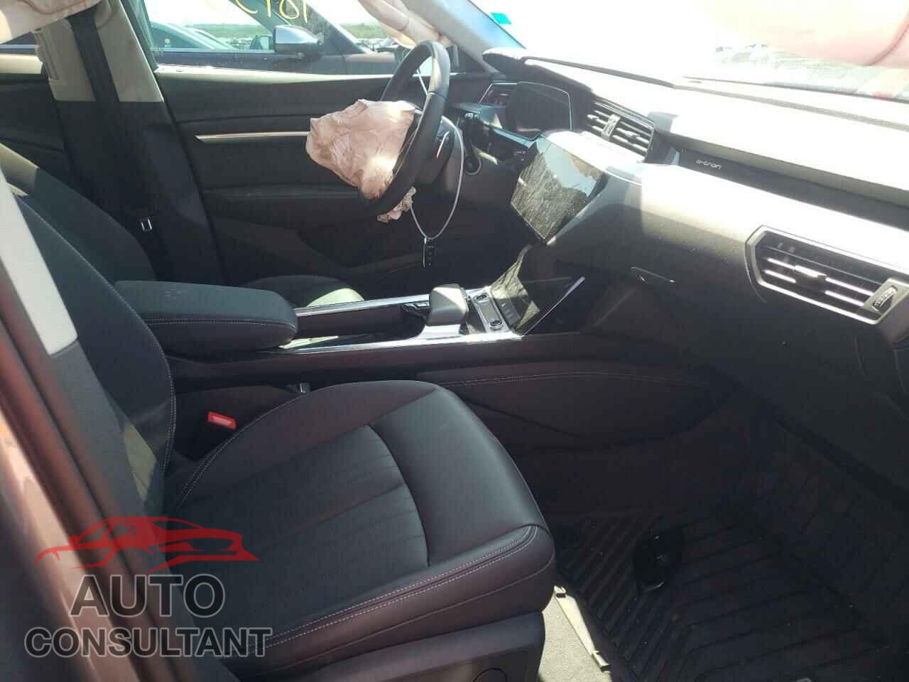 AUDI E-TRON 2021 - WA1AAAGE1MB012459