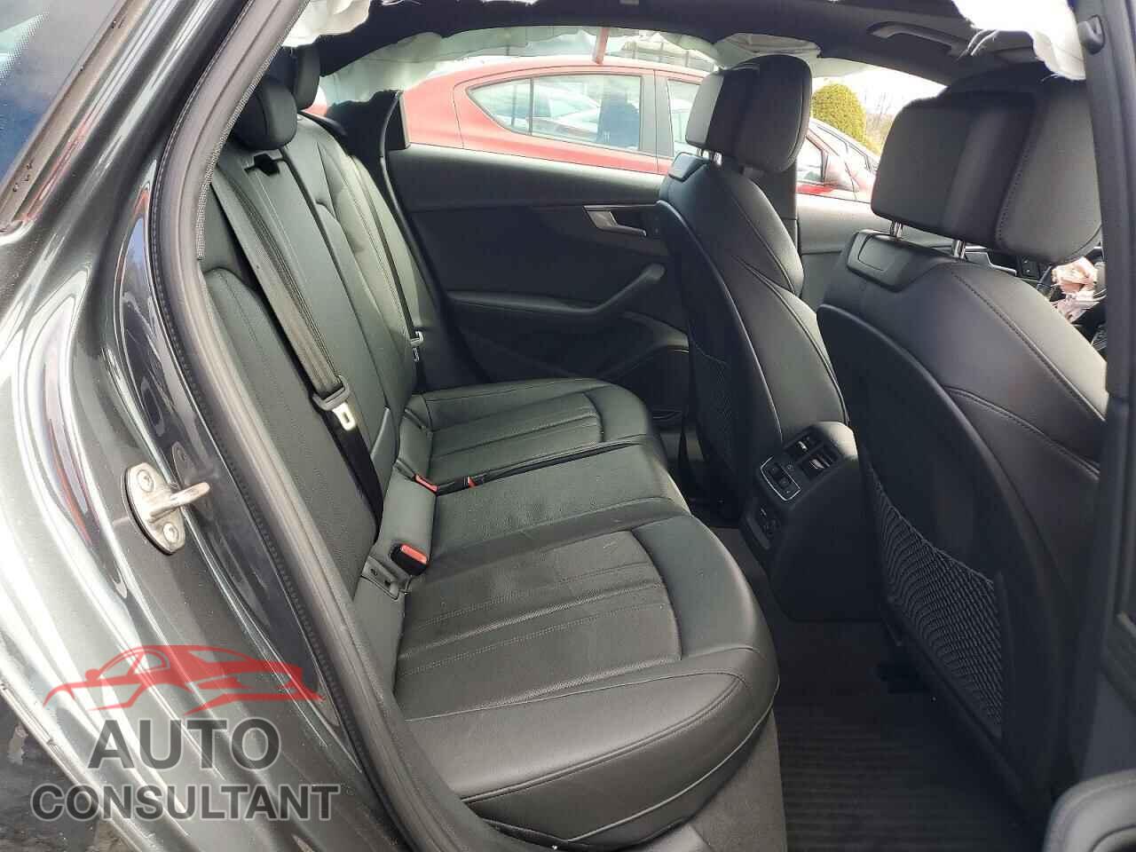 AUDI A4 2019 - WAUENAF45KA045131