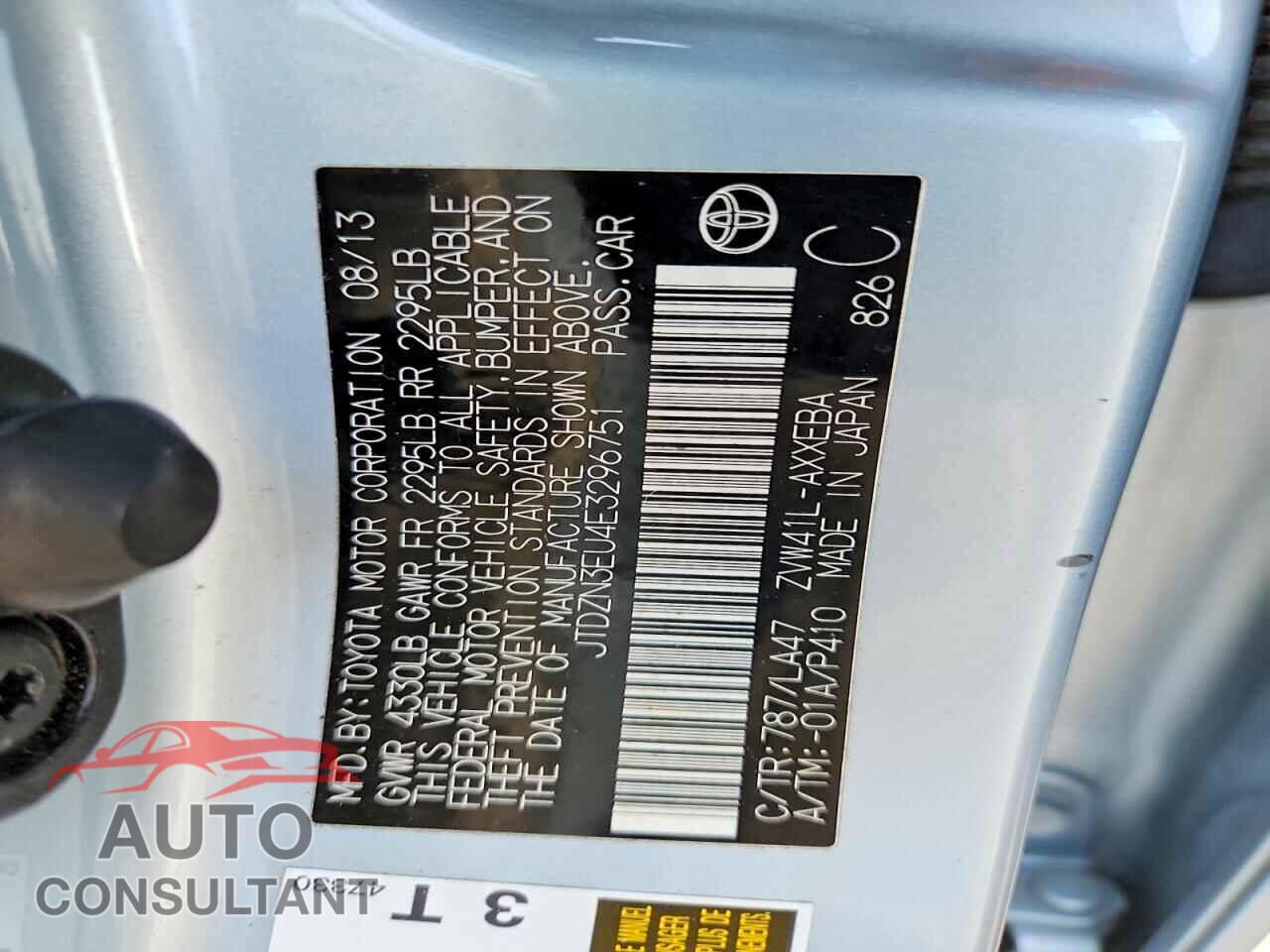 TOYOTA PRIUS 2014 - JTDZN3EU4E3296751