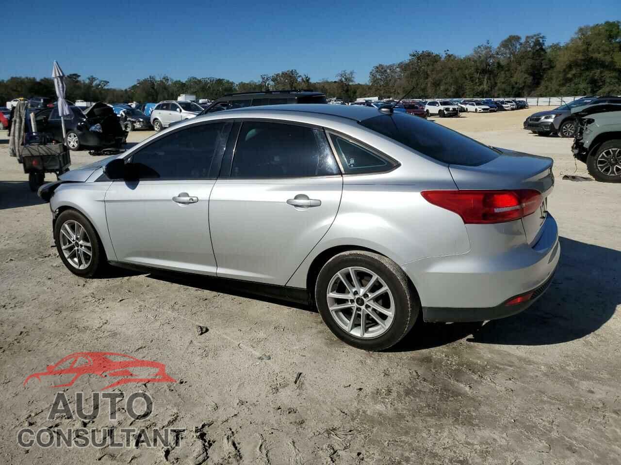 FORD FOCUS 2017 - 1FADP3F29HL327312