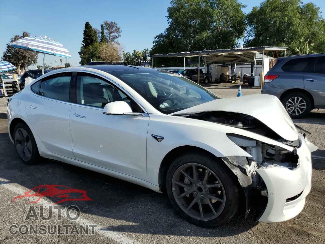 TESLA MODEL 3 2019 - 5YJ3E1EA7KF300175