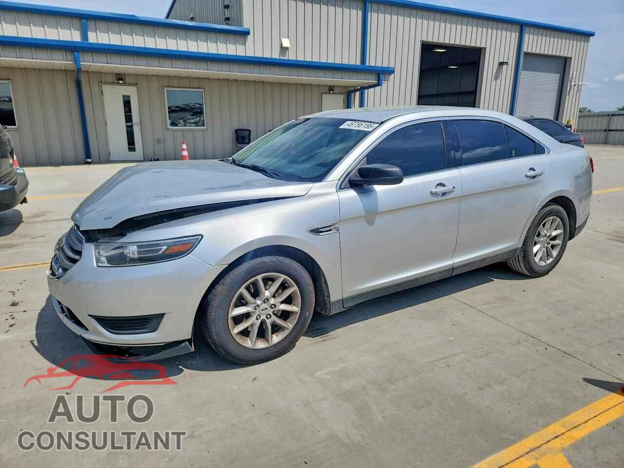 FORD TAURUS 2015 - 1FAHP2D8XFG126124