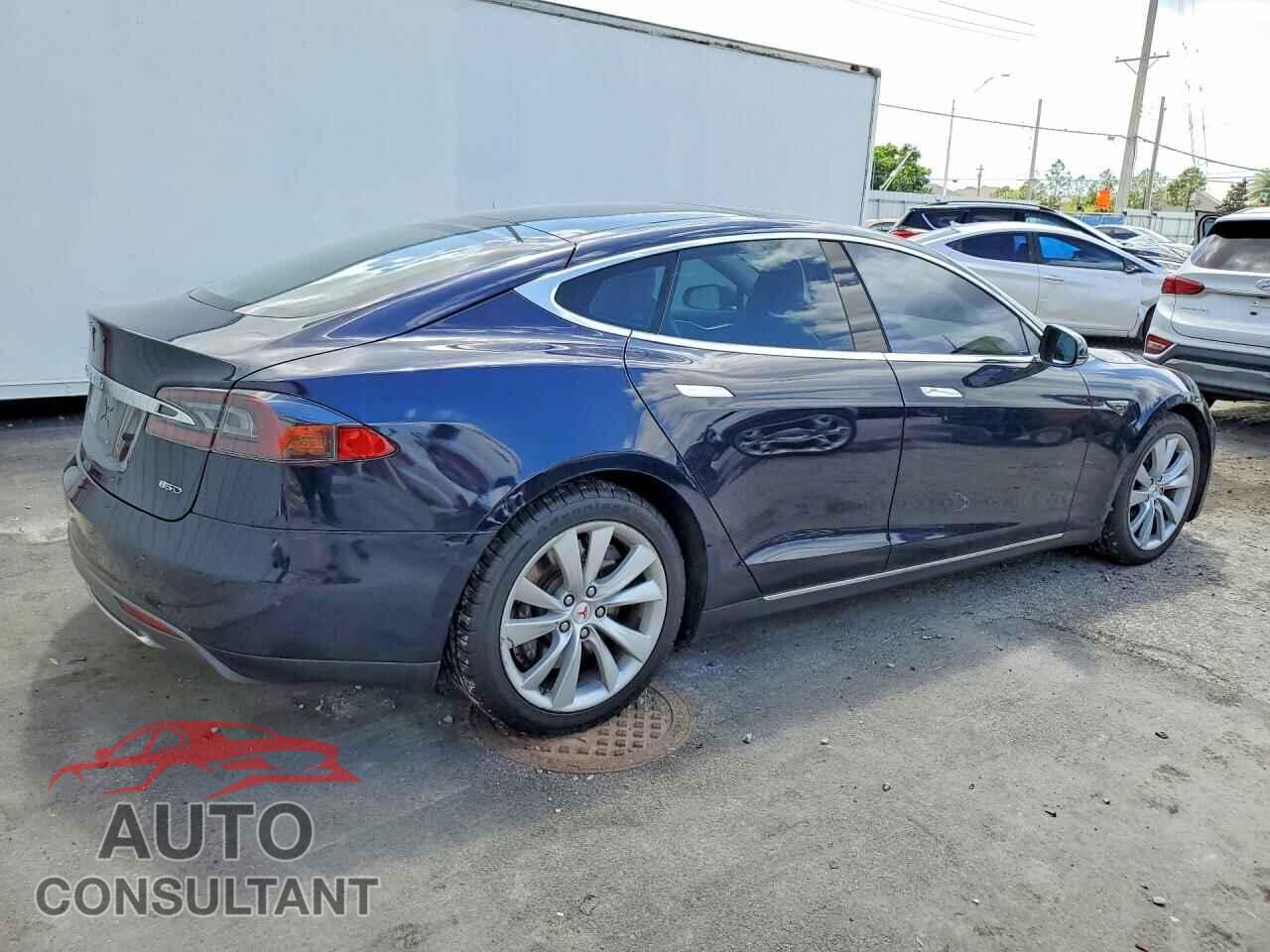 TESLA MODEL S 2015 - 5YJSA1H24FFP73274