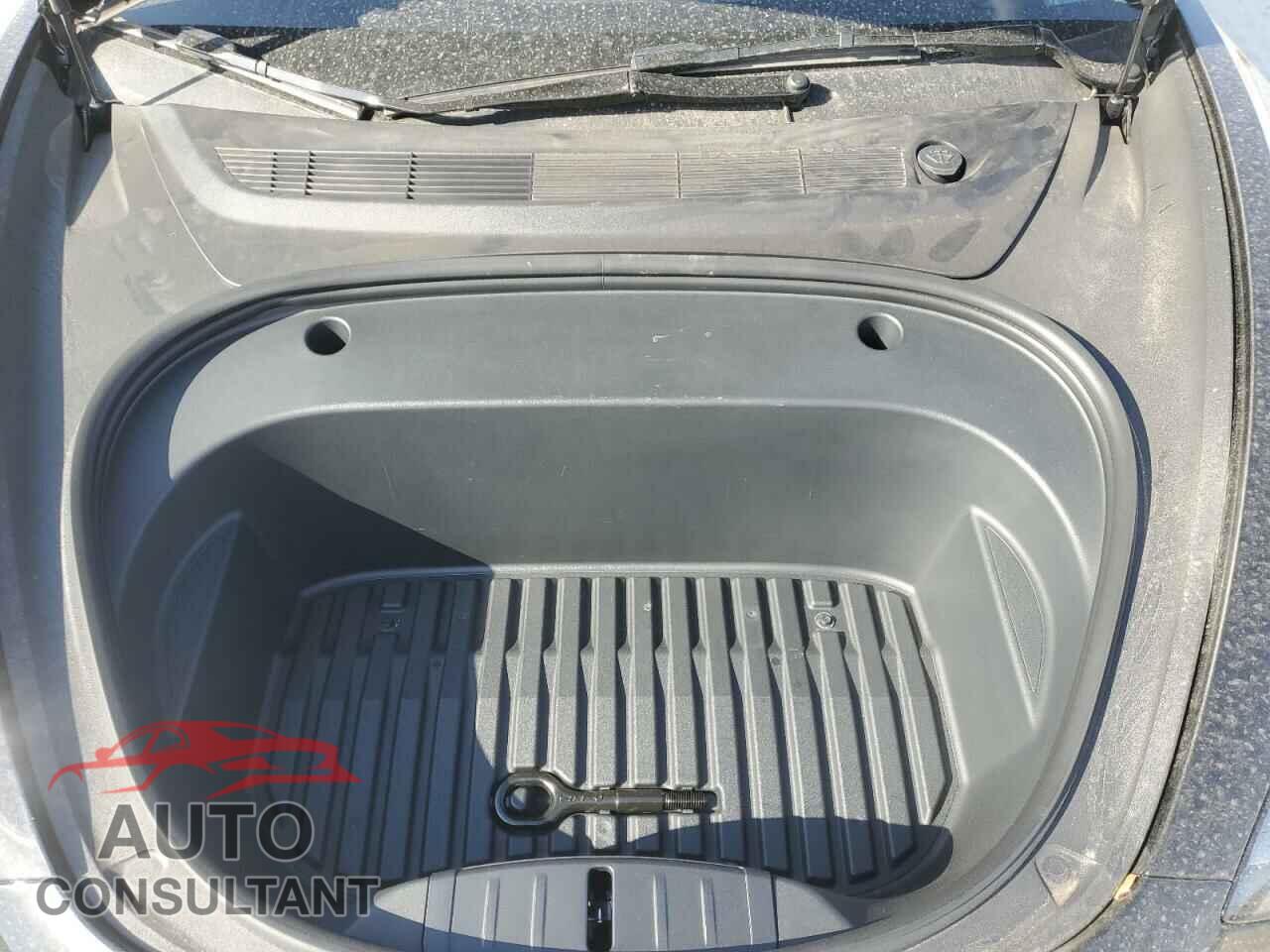 TESLA MODEL 3 2023 - 5YJ3E1ECXPF693419