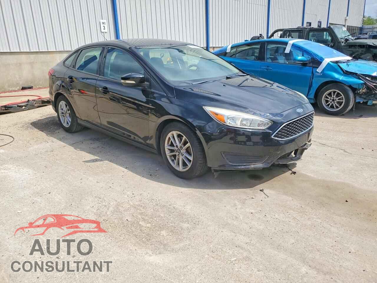 FORD FOCUS 2017 - 1FADP3F22HL294265