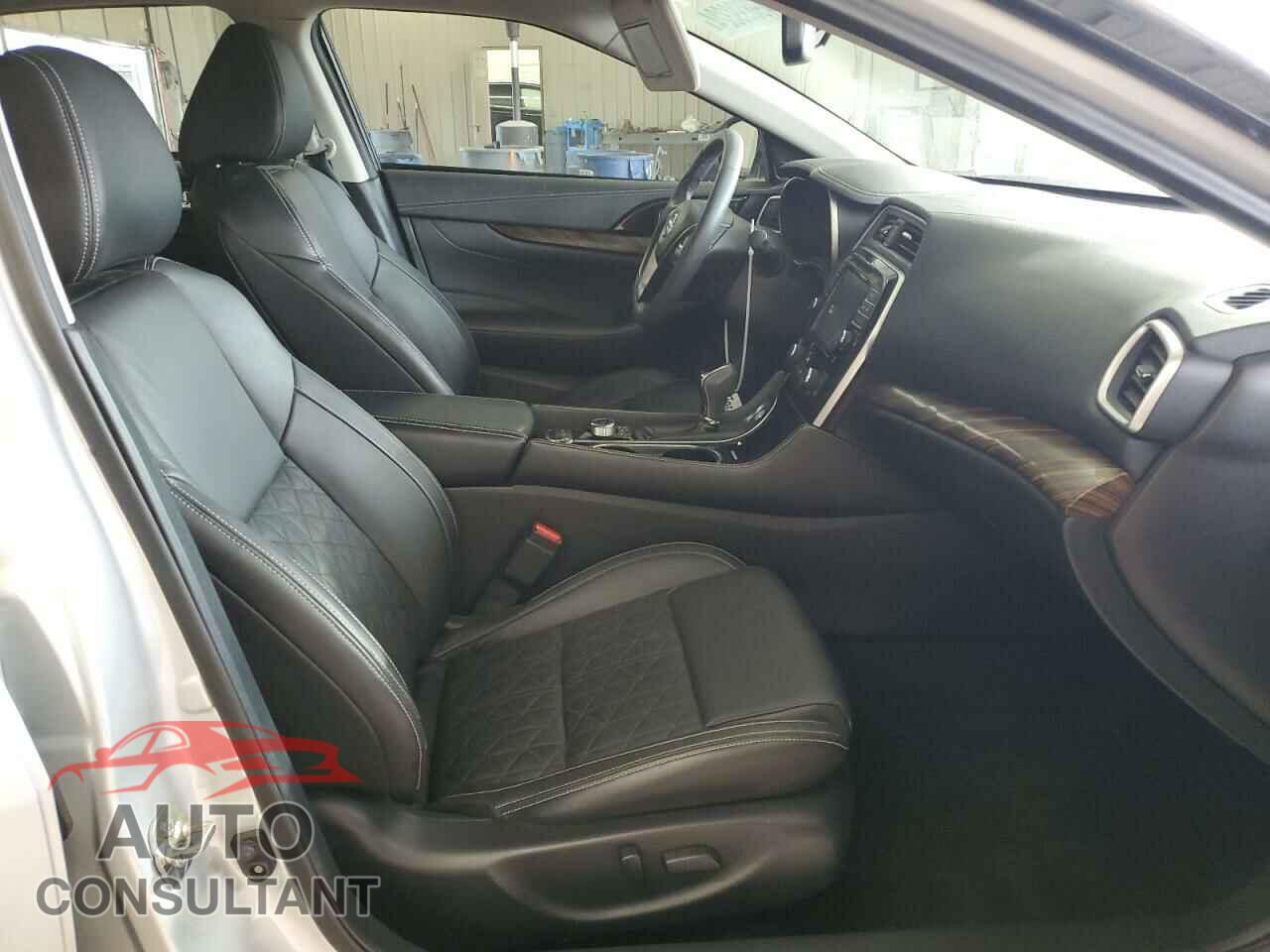 NISSAN MAXIMA 2017 - 1N4AA6AP4HC372974
