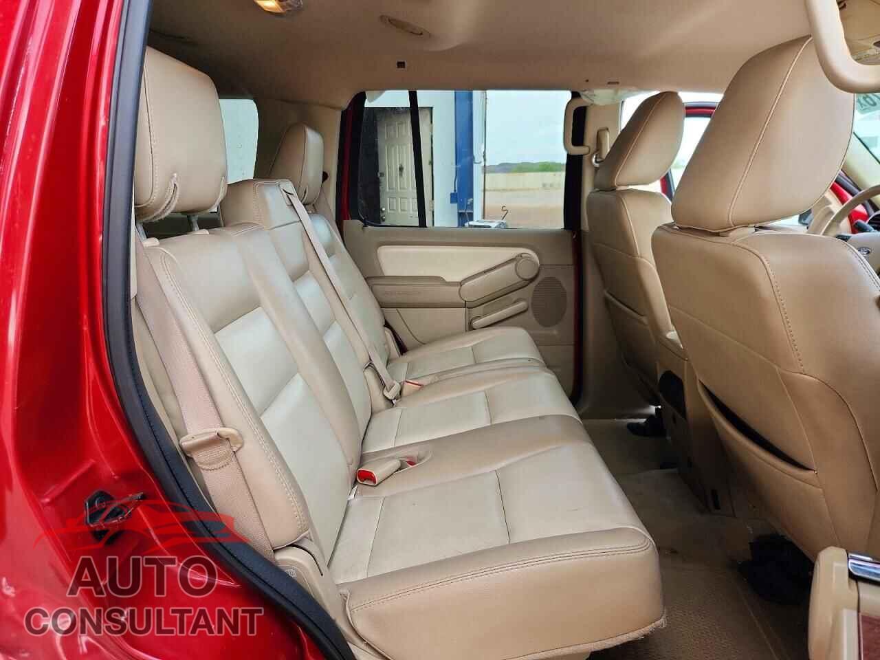 FORD EXPLORER 2010 - 1FMEU7EE7AUA74738