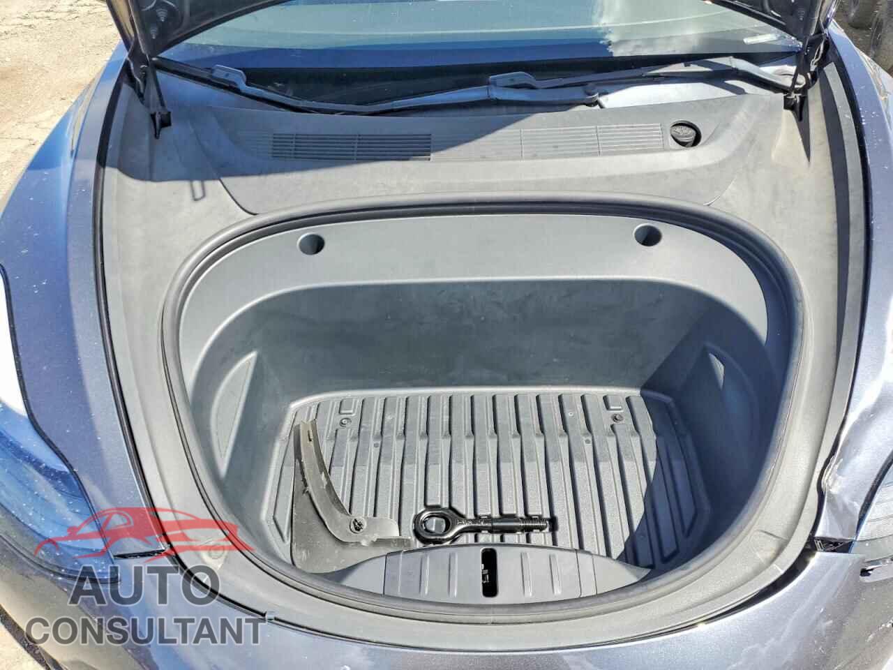 TESLA MODEL 3 2021 - 5YJ3E1EA4MF867513