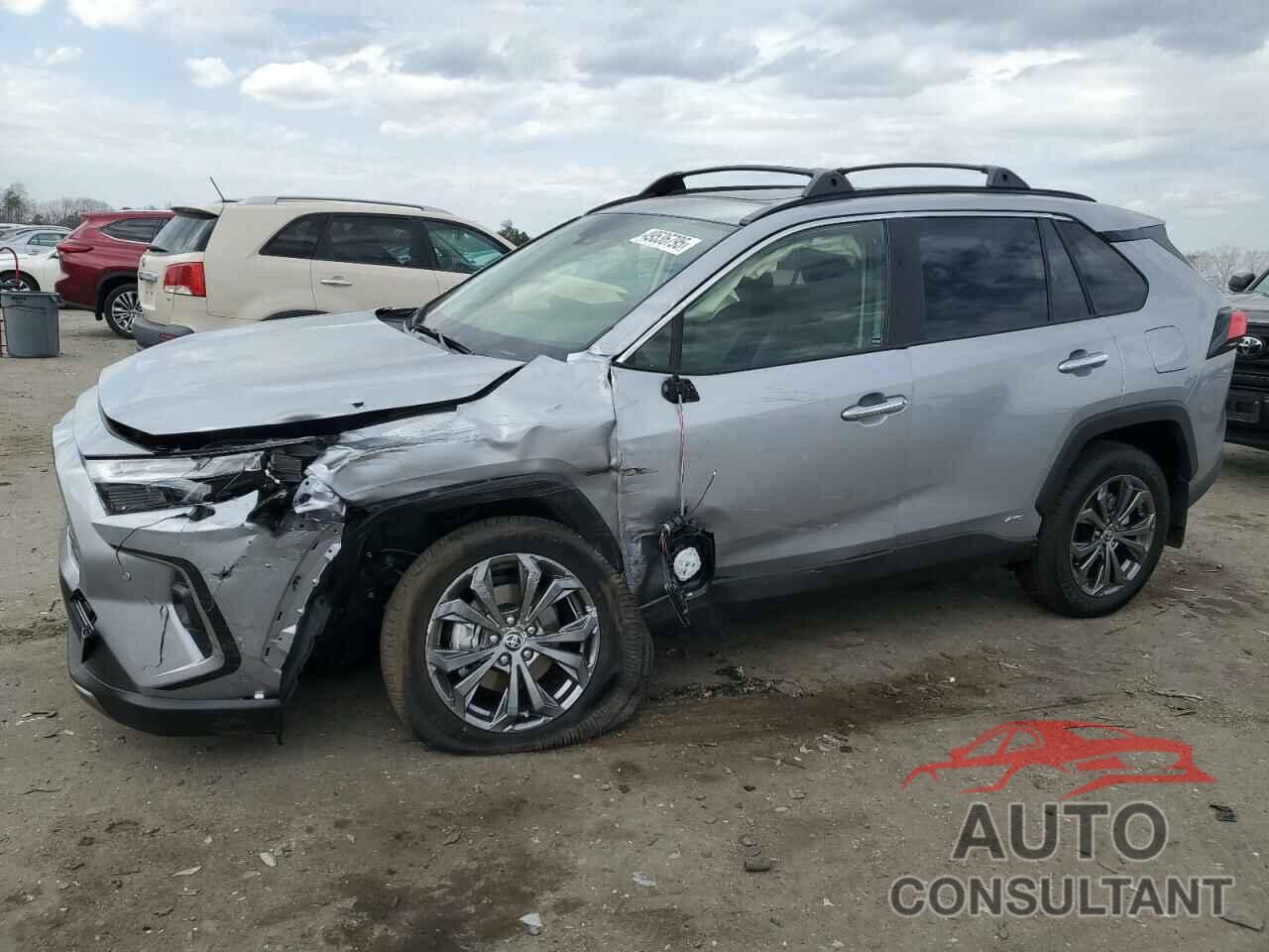 TOYOTA RAV4 2025 - JTMD6RFV5SD157252