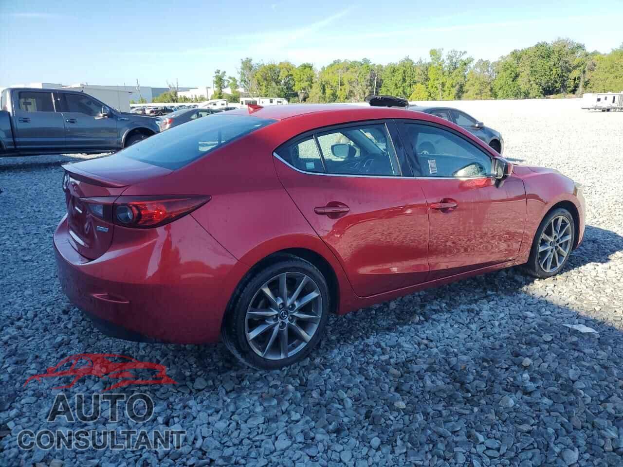 MAZDA 3 2018 - 3MZBN1V31JM242519