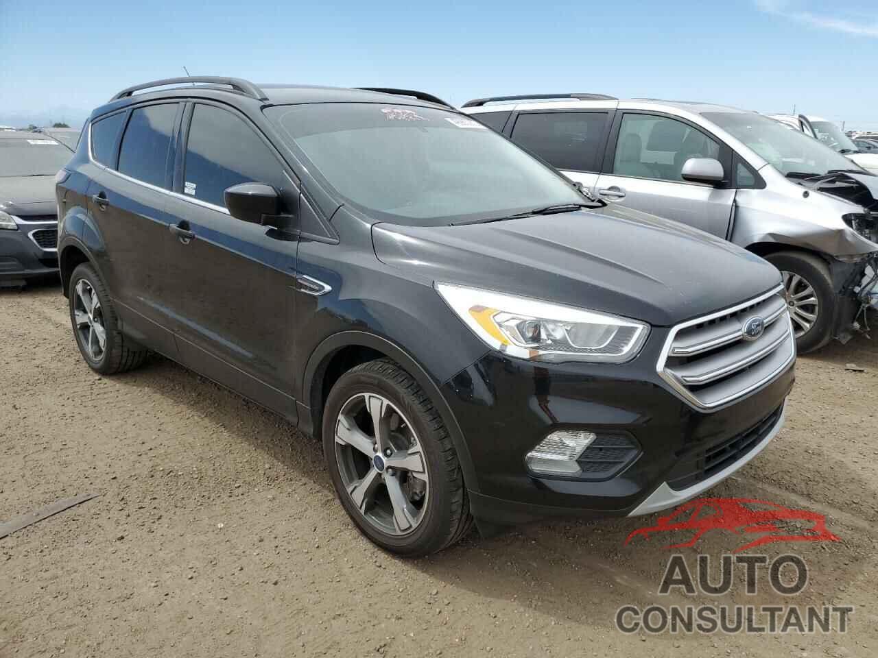 FORD ESCAPE 2017 - 1FMCU9GD3HUD22372